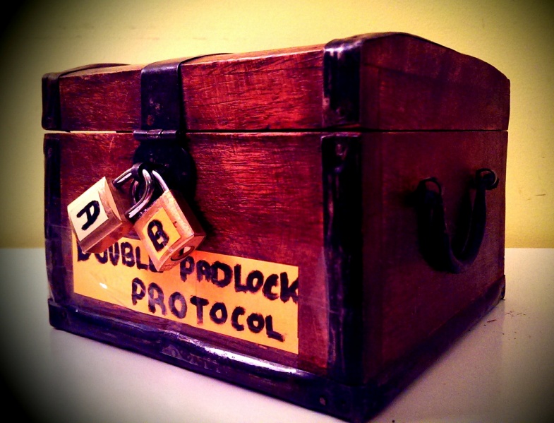 File:Doublepadlockchest.jpg